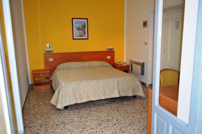 Delfino Otel Marina di Camerota Dış mekan fotoğraf